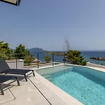 Modern On Peljesac * Potomje