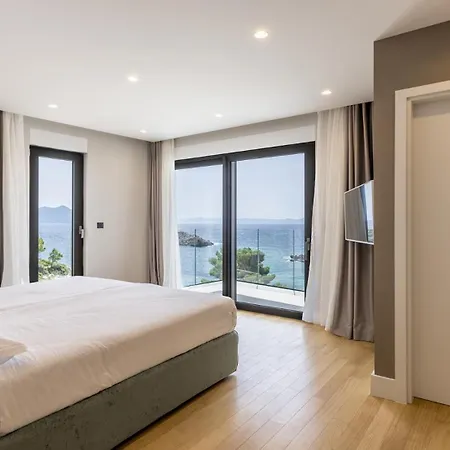 Modern On Peljesac Villa *